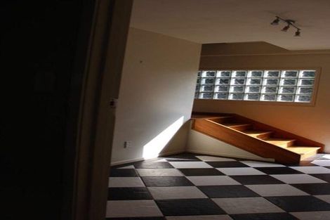 Photo of property in 164c Vivian Street, New Plymouth, 4310