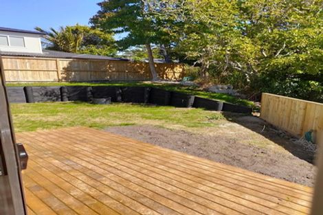 Photo of property in 1/9 Titoki Street, Te Atatu Peninsula, Auckland, 0610