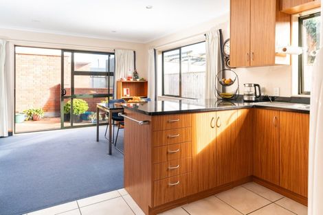 Photo of property in 31 Argentine Avenue, Miramar, Wellington, 6022