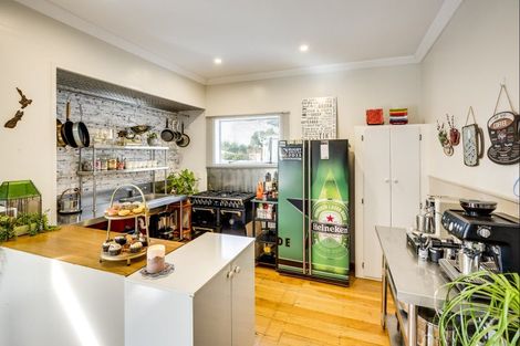 Photo of property in 17 Chambers Street, Te Awa, Napier, 4110