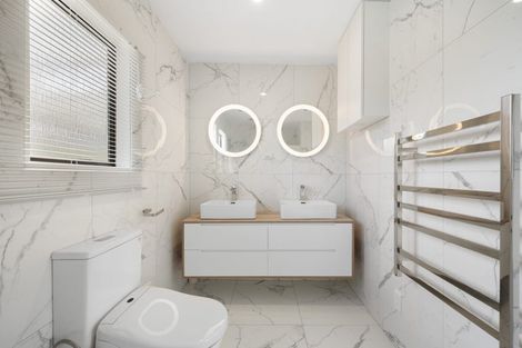 Photo of property in 28 Mariner Cove Road, Tinopai, 0593