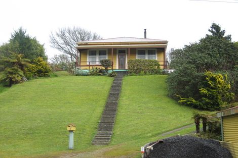 Photo of property in 5 South Street, Runanga, 7803