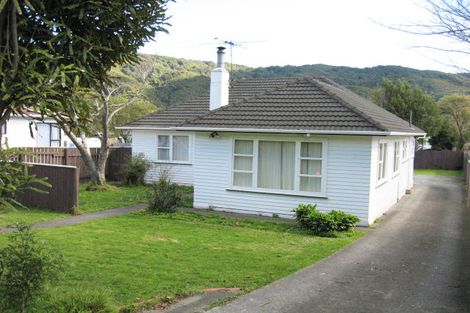 Photo of property in 60 Coast Road, Wainuiomata, Lower Hutt, 5014