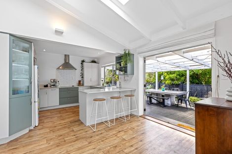 Photo of property in 26 Doment Crescent, Orewa, 0931