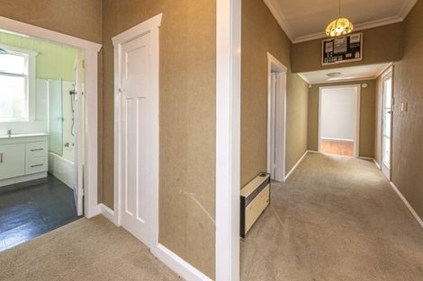 Photo of property in 71 Alma Road, Gonville, Whanganui, 4501