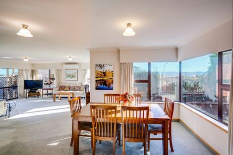 Photo of property in 123 Thompson Road, Bluff Hill, Napier, 4110