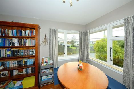 Photo of property in 9 Meon Street, Aranui, Christchurch, 8061