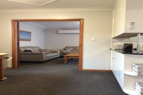 Photo of property in 11 Pencarrow Street, Caversham, Dunedin, 9012