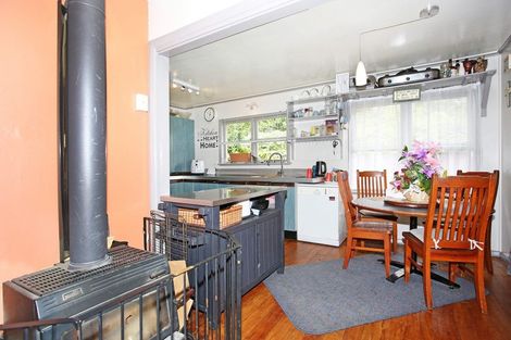 Photo of property in 3 Valentine Street, Papakura, 2110