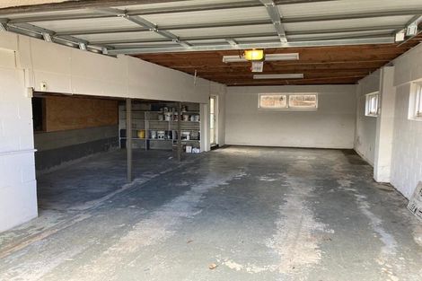 Photo of property in 4 Barnhill Crescent, Pahurehure, Papakura, 2113