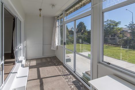 Photo of property in 306 Wainoni Road, Avondale, Christchurch, 8061