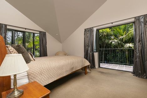 Photo of property in 41 Isobel Road, Greenhithe, Auckland, 0632