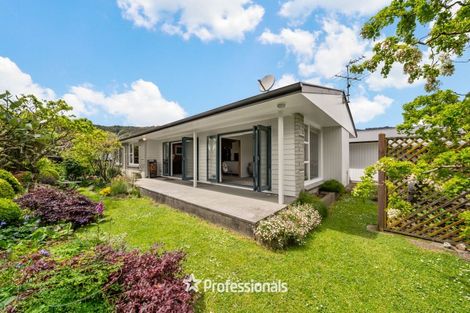 Photo of property in 294 Stokes Valley Road, Stokes Valley, Lower Hutt, 5019