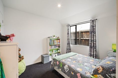 Photo of property in 15 Strathmore Gardens, Burwood, Christchurch, 8061