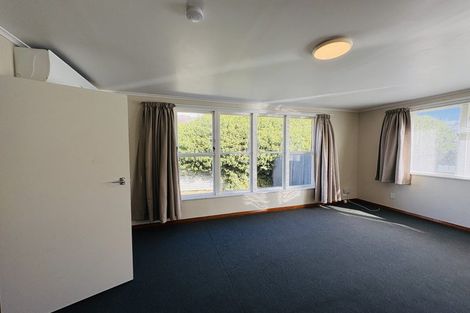 Photo of property in 11 Brentwood Avenue, Highbury, Palmerston North, 4412