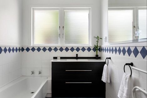 Photo of property in 49 Ayton Street, Mangapapa, Gisborne, 4010