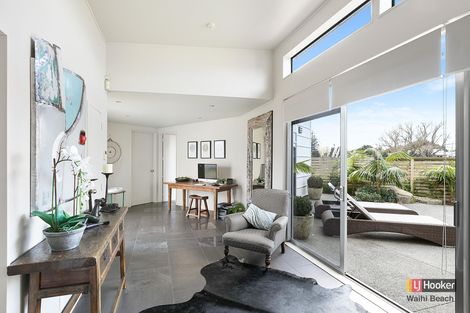 Photo of property in 10b Longboard Drive, Waihi Beach, 3611