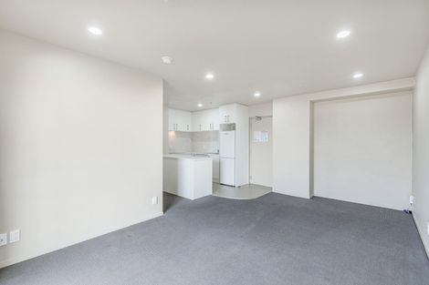 Photo of property in 2o/10 Crown Lynn Place, New Lynn, Auckland, 0600
