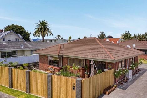 Photo of property in 1/24 Fourth Avenue, Tauranga, 3110