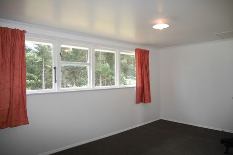 Photo of property in 7-9 York Place, Cannons Creek, Porirua, 5024