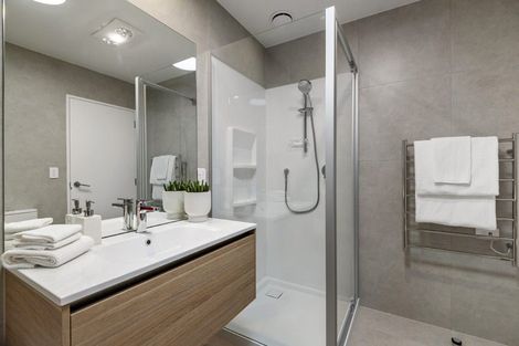 Photo of property in 22 Rauawa Lane, Hobsonville, 0616