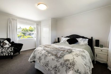 Photo of property in 163 Lake Crescent, Hamilton Lake, Hamilton, 3204