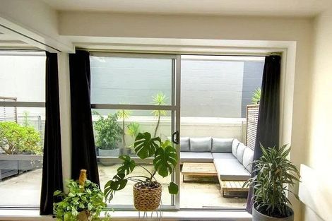 Photo of property in 9/8 Clayton Street, Newmarket, Auckland, 1023