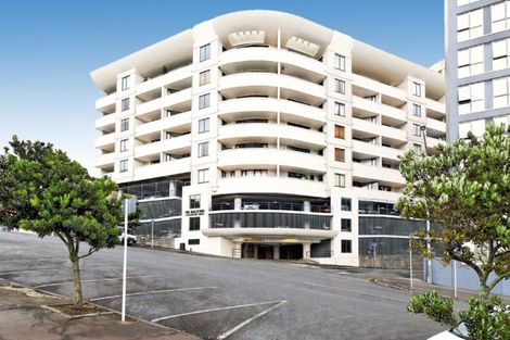 Photo of property in 4b/22 Beresford Square, Auckland Central, Auckland, 1010