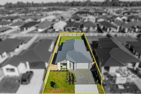 Photo of property in 20 Crossley Avenue, Woodend, 7610