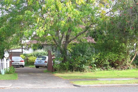 Photo of property in 61 Sunderlands Road, Half Moon Bay, Auckland, 2012