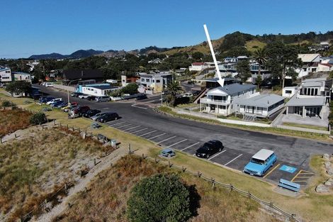 Photo of property in 32 The Terrace, Waihi Beach, 3611