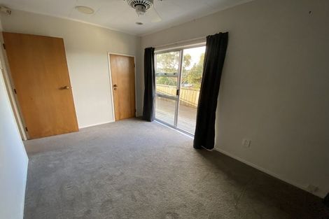 Photo of property in 29 Cockayne Crescent, Sunnynook, Auckland, 0620