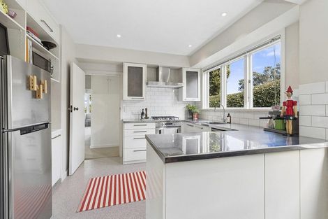 Photo of property in 30 Jubilee Road, Khandallah, Wellington, 6035