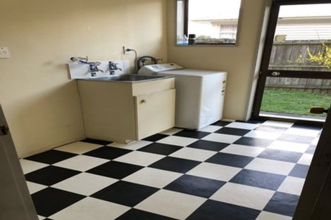 Photo of property in 29 Momorangi Crescent, Redwood, Christchurch, 8051