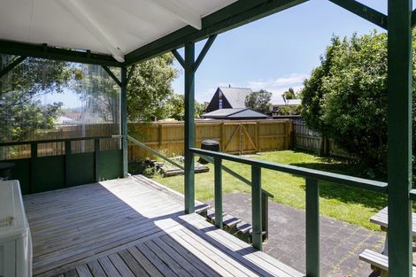 Photo of property in 21 Epping Place, Richmond Heights, Taupo, 3330