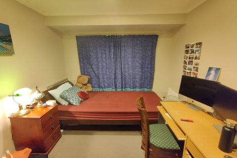 Photo of property in 24 Aragon Grove, Kingsley Heights, Upper Hutt, 5018