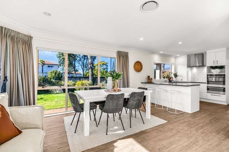 Photo of property in 126 Santa Monica Drive, Papamoa Beach, Papamoa, 3118