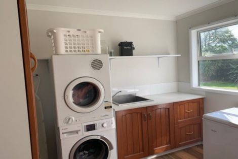 Photo of property in 2a Centre Street, Waimate, 7978