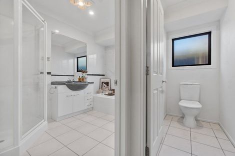 Photo of property in 4 Inagh Close, Dannemora, Auckland, 2016