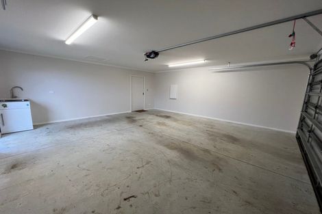 Photo of property in 16 Oldfield Lane, Marton, 4710