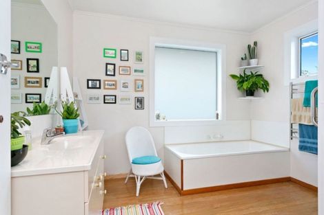 Photo of property in 12 Glover Street, Leamington, Cambridge, 3432