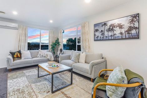 Photo of property in 27 Danube Lane, Glen Eden, Auckland, 0602