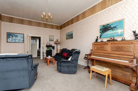 Photo of property in 36 Barraud Street, Dannevirke, 4930