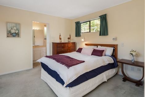 Photo of property in 97 Milton Terrace, Picton, 7220