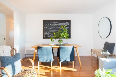 Photo of property in 19 Hospital Terrace, Hospital Hill, Napier, 4110