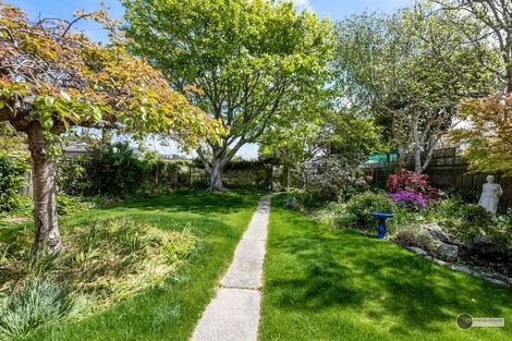 Photo of property in 7 Rangiora Street, Woburn, Lower Hutt, 5010