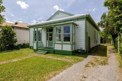 Photo of property in 5 Hereford Street, West End, Palmerston North, 4410