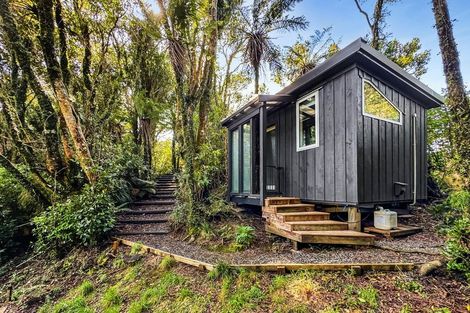 Photo of property in 1004 Plymouth Road, Koru, New Plymouth, 4374