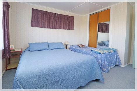 Photo of property in 23 Cook Street, Foxton, 4814