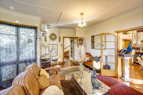 Photo of property in 2 Carnell Street, Napier South, Napier, 4110